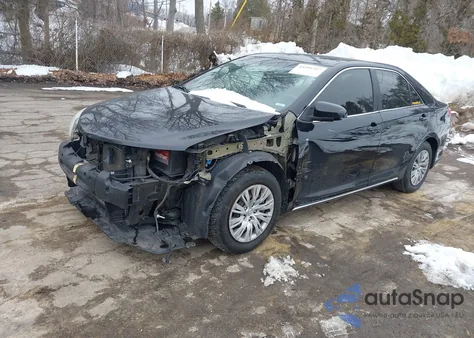 2012 Toyota Camry Le z USA, uszkodzony, nr VIN 4T4BF1FK9CR157966